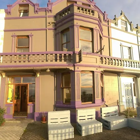 Cosy Joes Lodge *