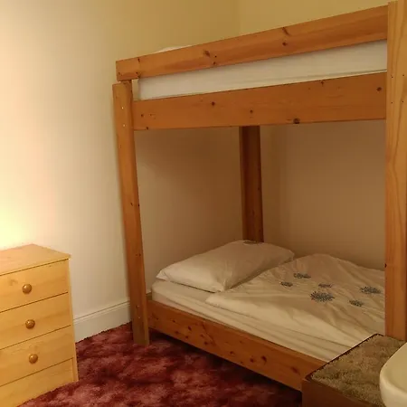 Cosy Joes Lodge *